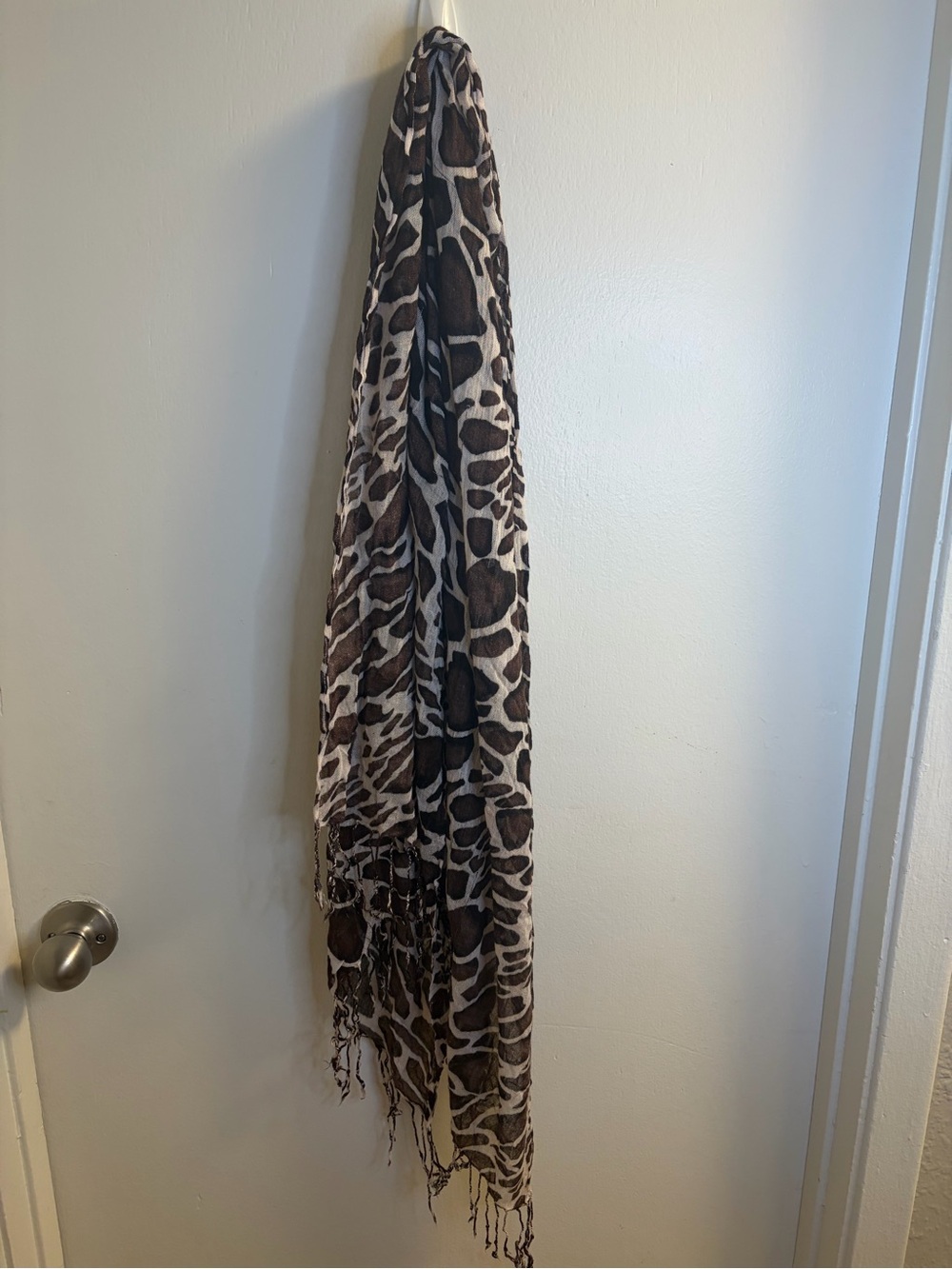 Pashmina Silk Scarf 80” Brown Giraffe Animal Print Fringe Oversized Wrap